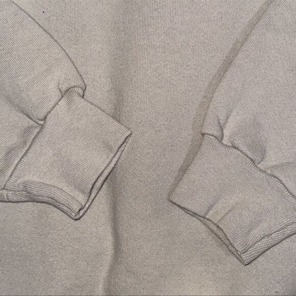 The Rouge and Good Company Sweatshirt - Picture 3 of 5